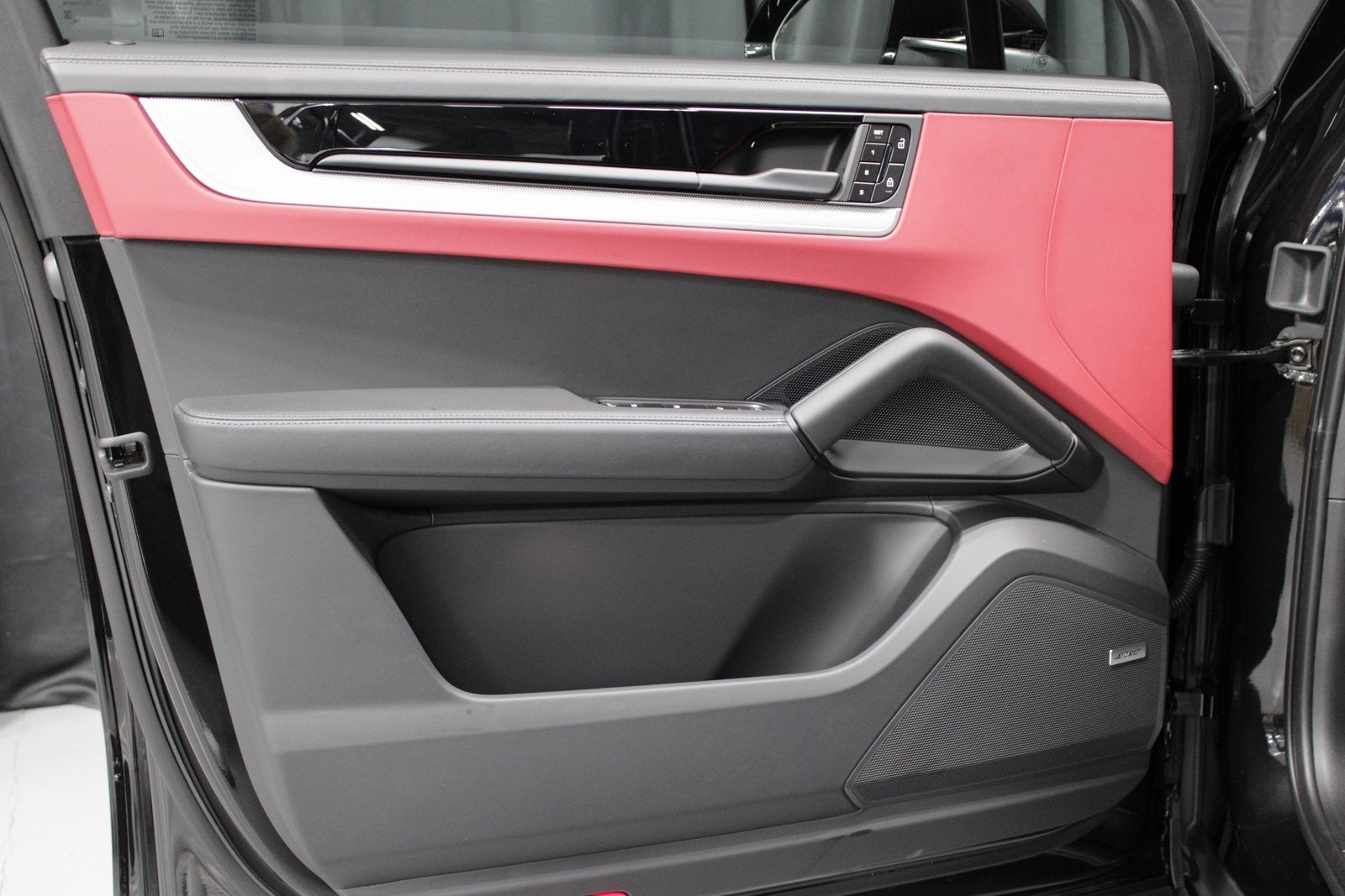 2026 Porsche Cayenne E-Hybrid Coupe Base