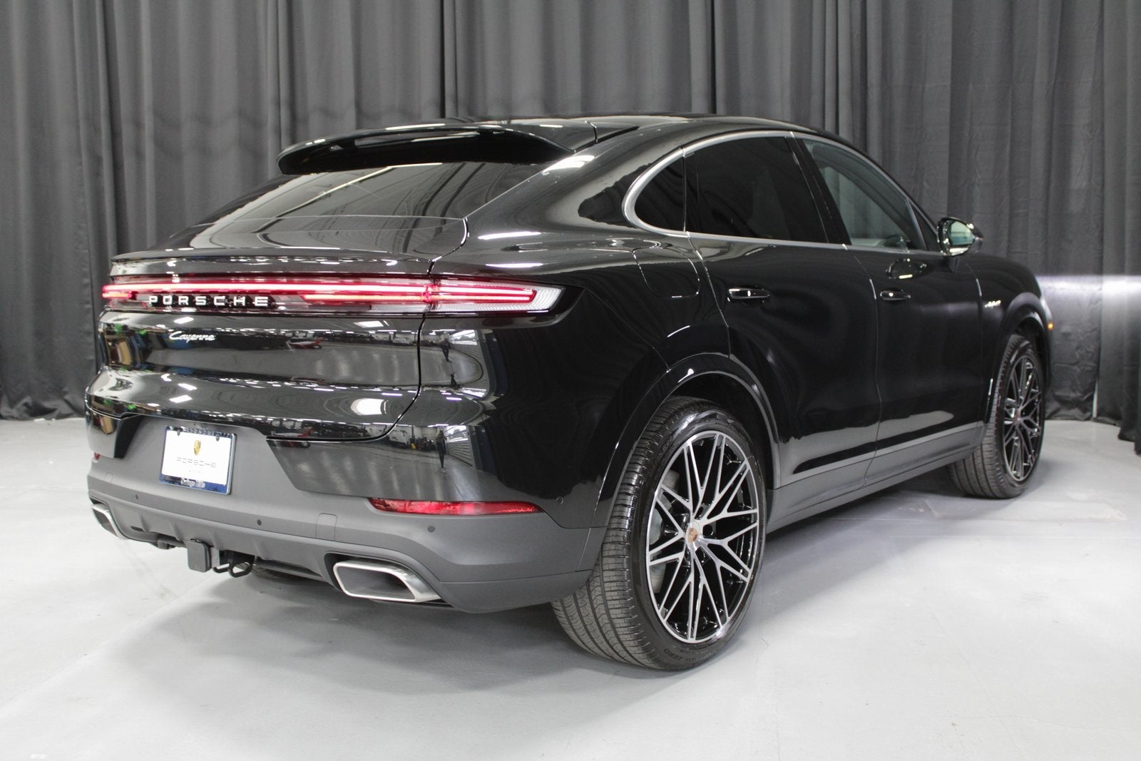 2026 Porsche Cayenne E-Hybrid Coupe Base