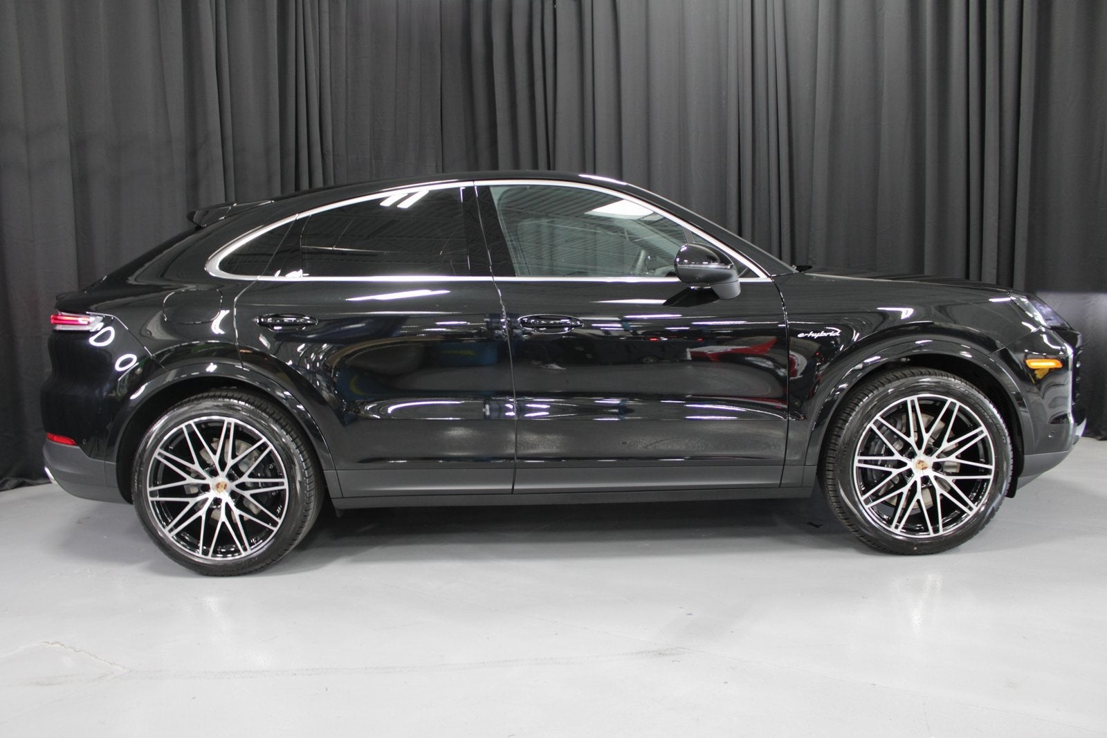 2026 Porsche Cayenne E-Hybrid Coupe Base