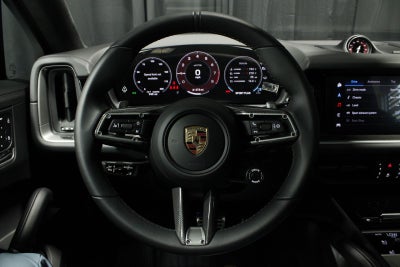 2025 Porsche Cayenne GTS Coupe