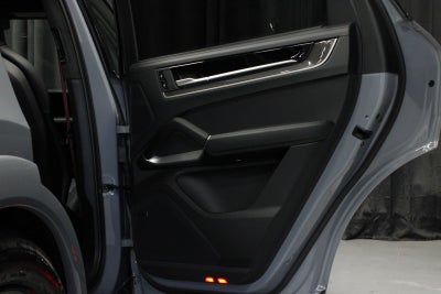 2025 Porsche Cayenne GTS Coupe