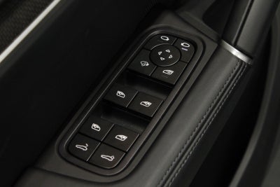 2025 Porsche Cayenne GTS Coupe