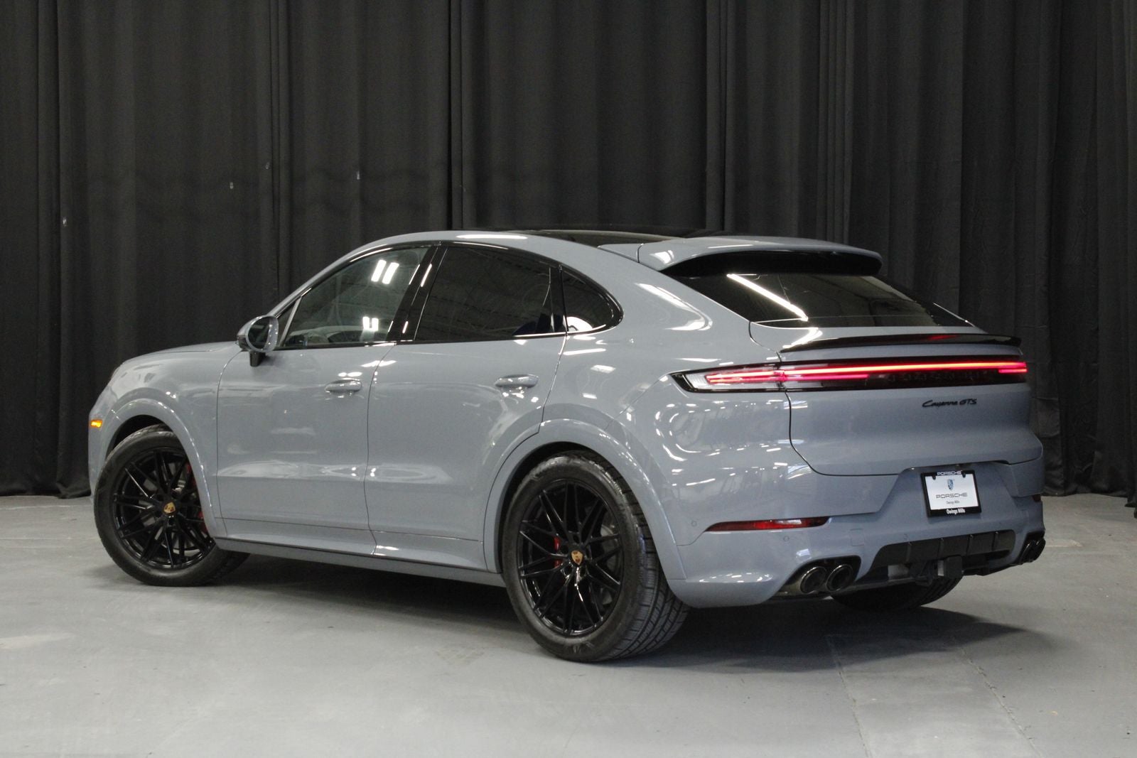 2025 Porsche Cayenne GTS Coupe