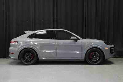 2025 Porsche Cayenne GTS Coupe