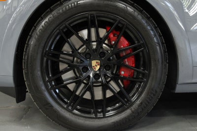 2025 Porsche Cayenne GTS Coupe