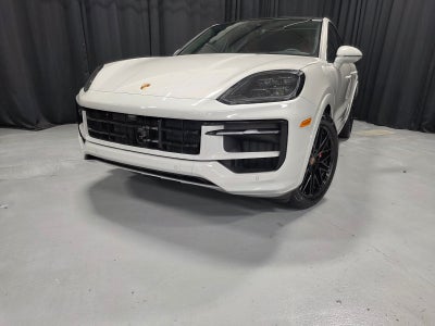 2026 Porsche Cayenne Coupe GTS