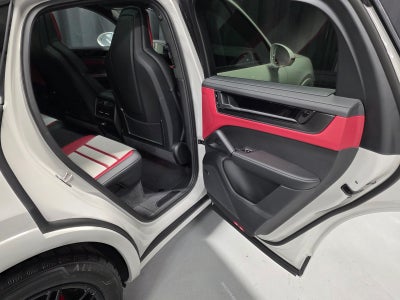 2026 Porsche Cayenne Coupe GTS