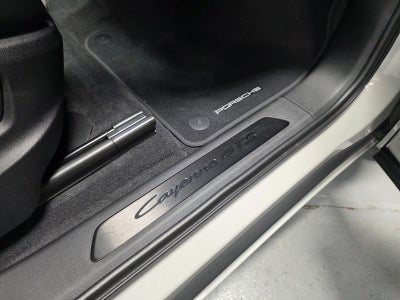 2026 Porsche Cayenne Coupe GTS