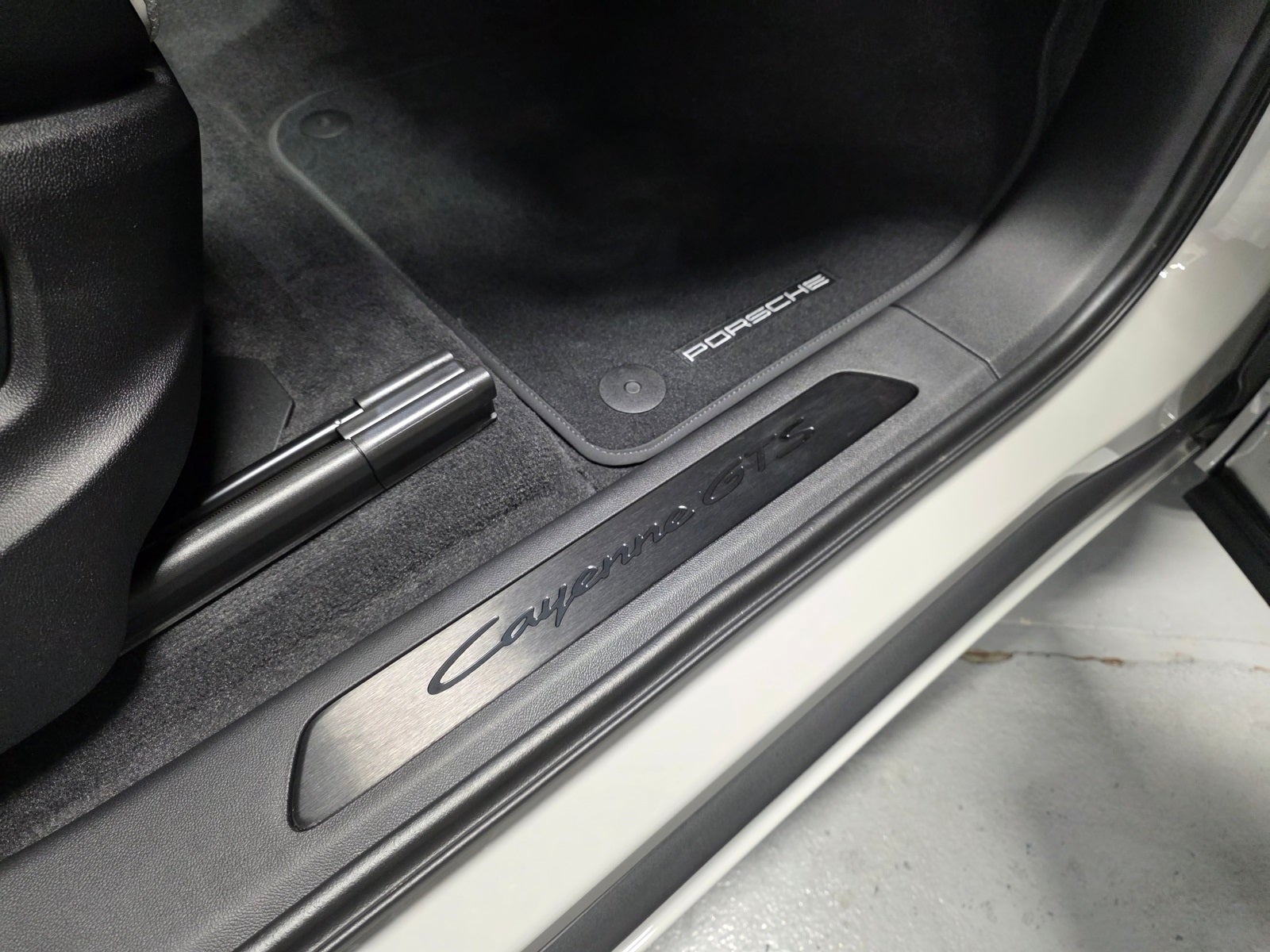 2026 Porsche Cayenne Coupe GTS