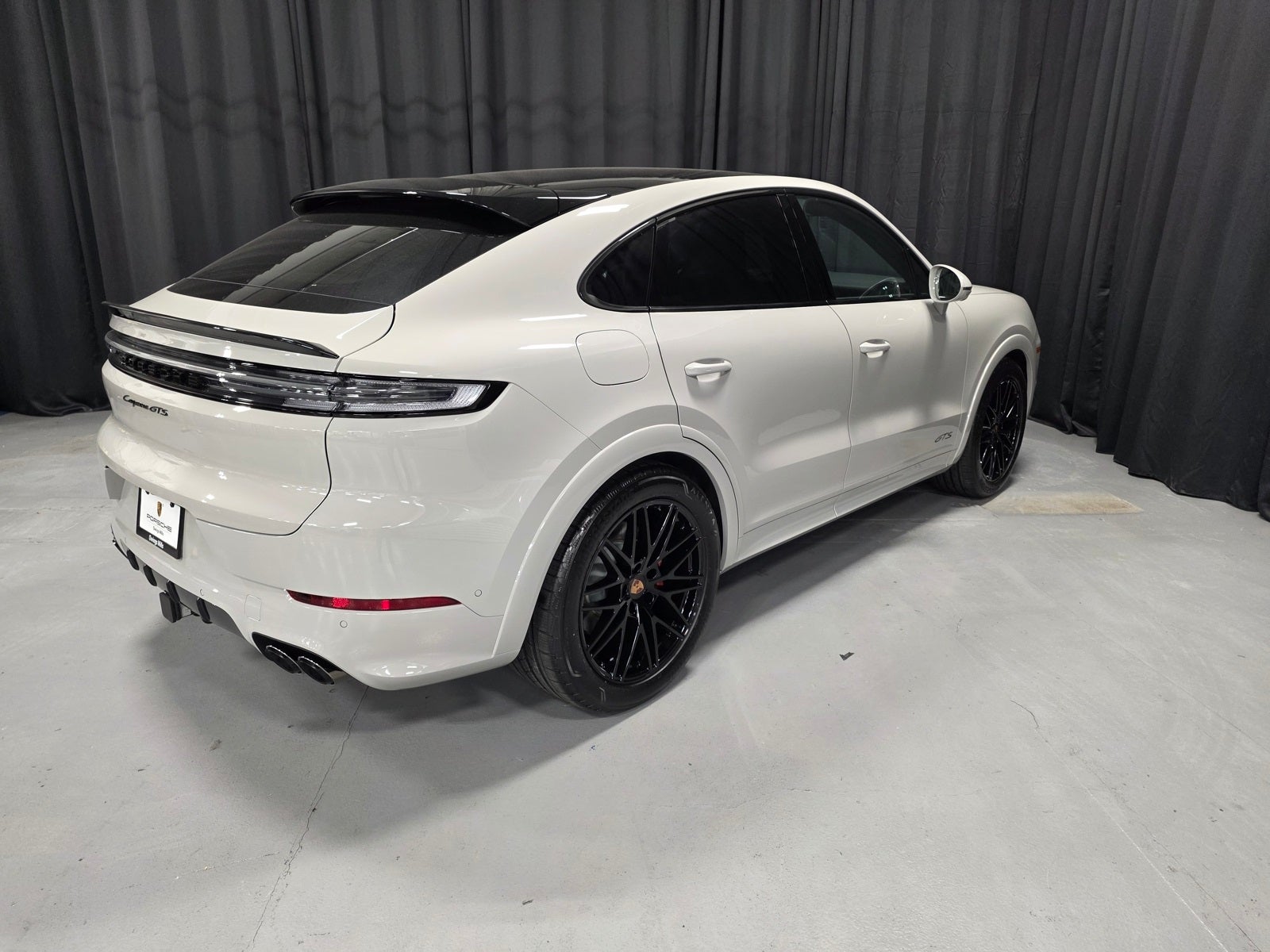 2026 Porsche Cayenne Coupe GTS