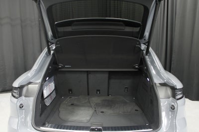 2025 Porsche Cayenne Coupe GTS