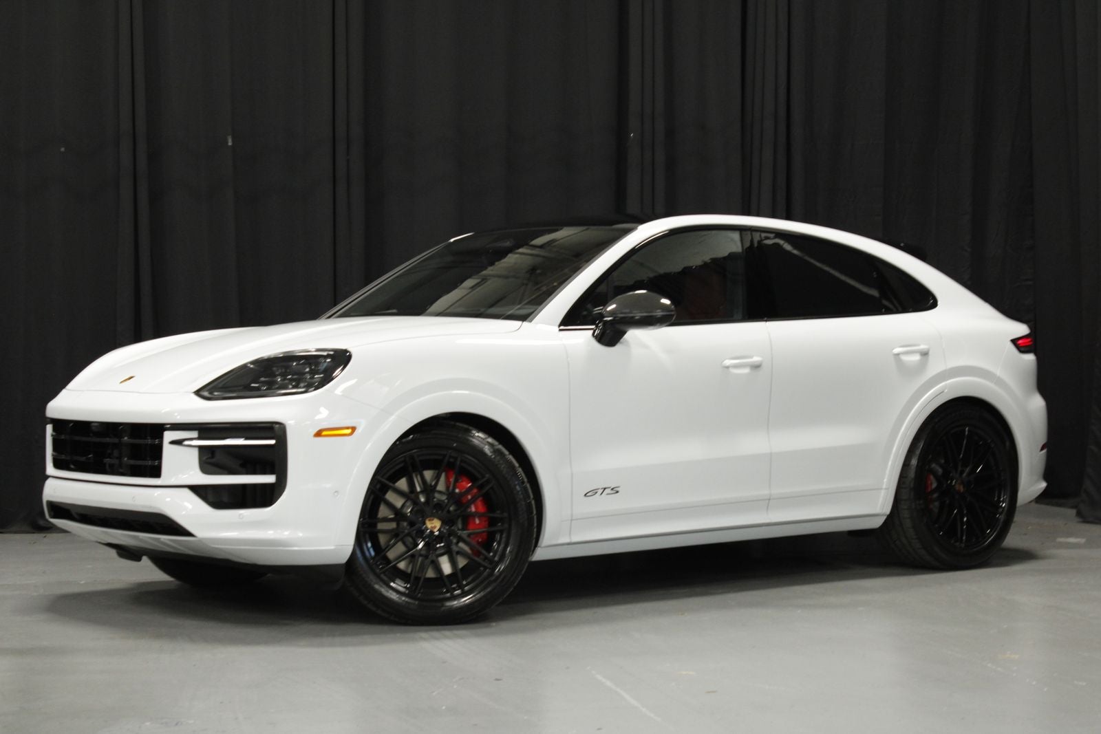 2026 Porsche Cayenne Cayenne GTS Coupe
