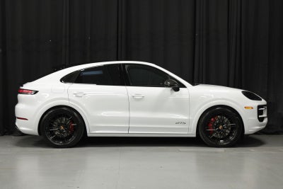 2026 Porsche Cayenne Cayenne GTS Coupe