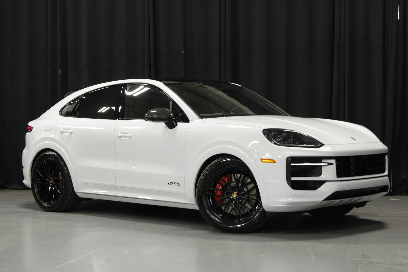 2026 Porsche Cayenne Cayenne GTS Coupe