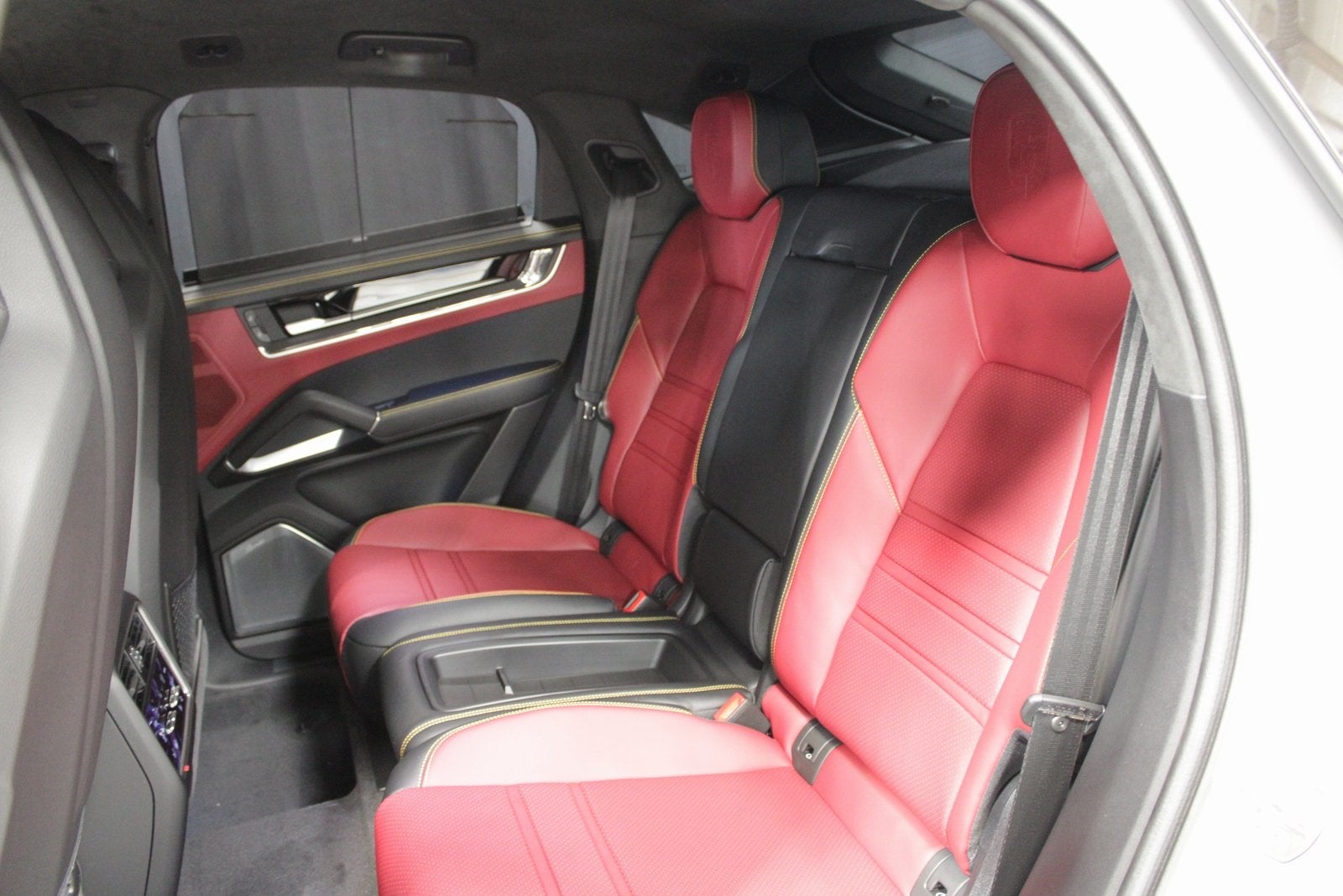 2025 Porsche Cayenne Coupe Turbo GT