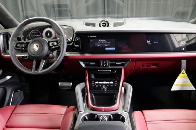 2025 Porsche Cayenne Coupe Turbo GT