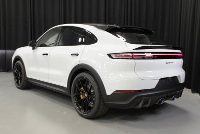 2025 Porsche Cayenne Coupe Turbo GT