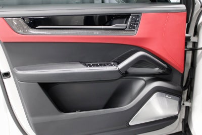 2024 Porsche Cayenne Coupe Turbo GT