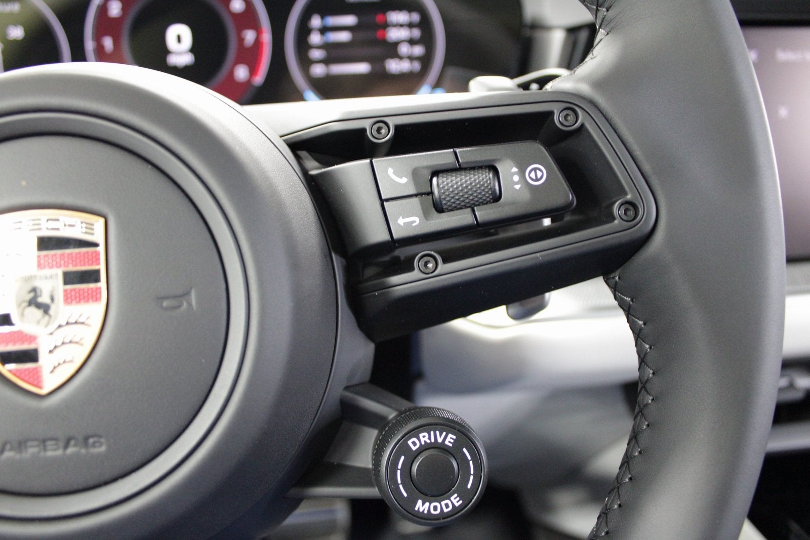 2026 Porsche Cayenne Coupe S