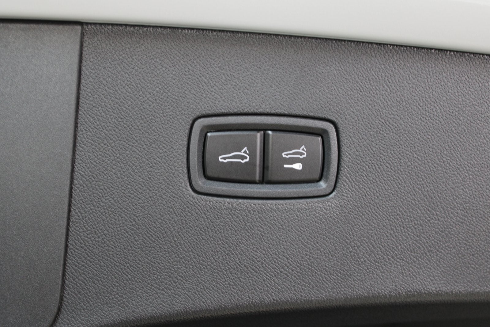 2026 Porsche Cayenne Coupe S