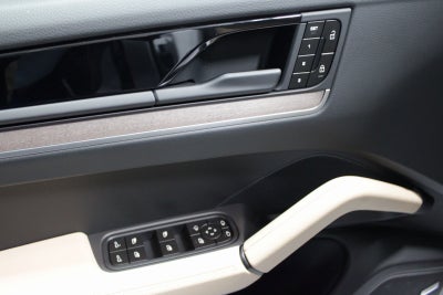 2026 Porsche Cayenne Coupe S