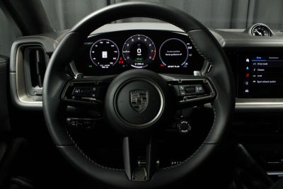 2025 Porsche Cayenne Turbo E-Hybrid Coupe