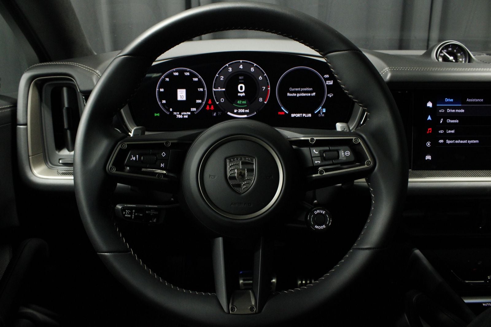 2025 Porsche Cayenne Turbo E-Hybrid Coupe