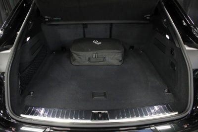 2025 Porsche Cayenne Turbo E-Hybrid Coupe