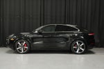 2025 Porsche Cayenne Turbo E-Hybrid Coupe