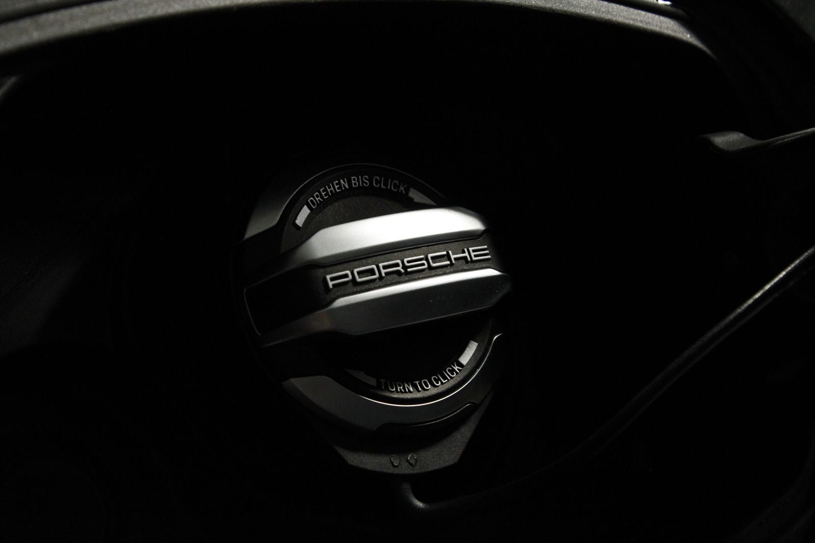 2025 Porsche Cayenne Turbo E-Hybrid Coupe