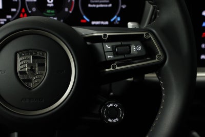 2025 Porsche Cayenne Turbo E-Hybrid Coupe
