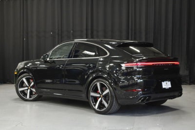 2025 Porsche Cayenne Turbo E-Hybrid Coupe