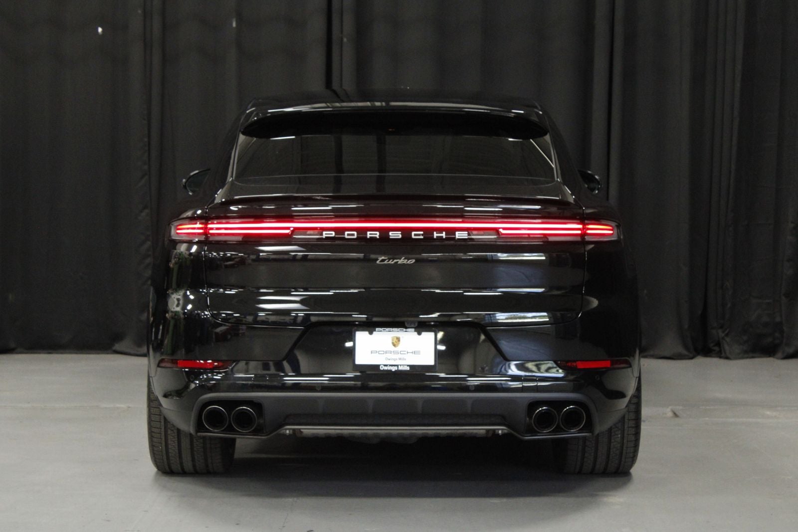 2025 Porsche Cayenne Turbo E-Hybrid Coupe
