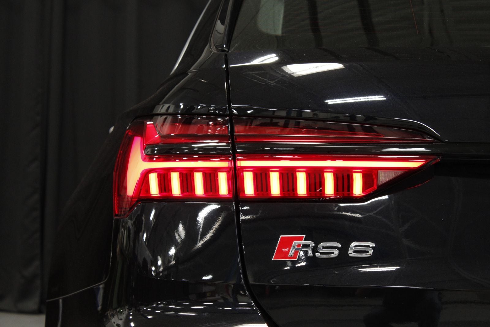 2021 Audi RS 6 4.2 quattro