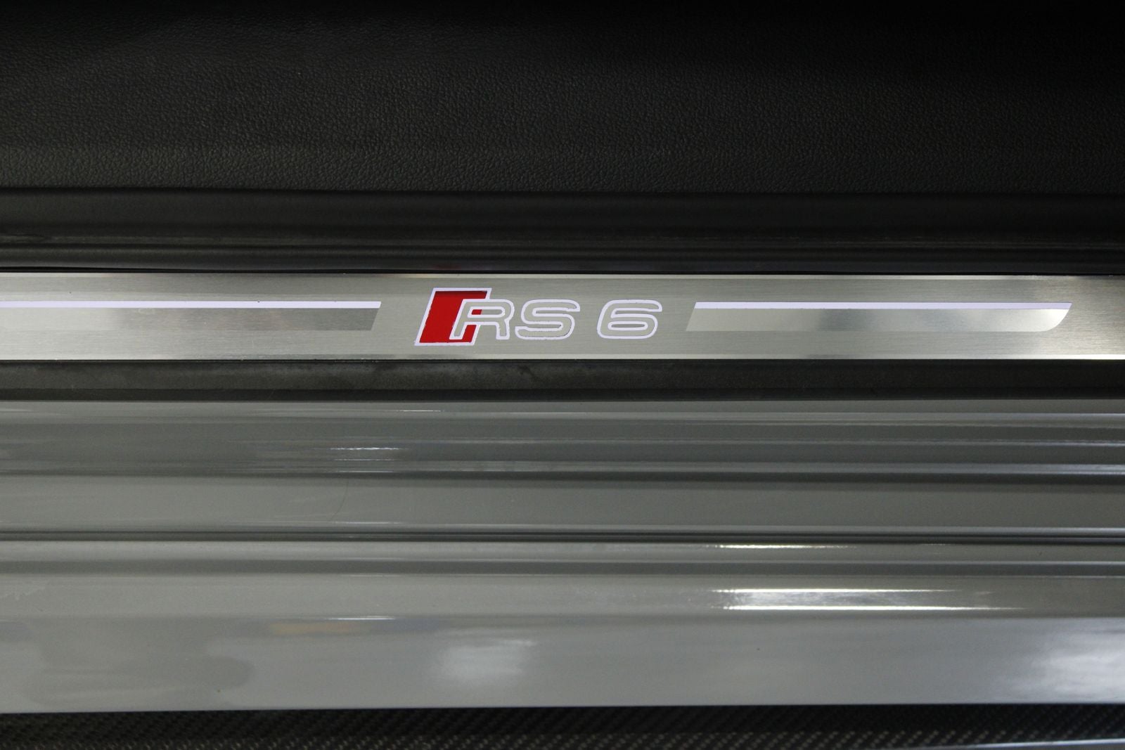 2021 Audi RS 6 4.2 quattro