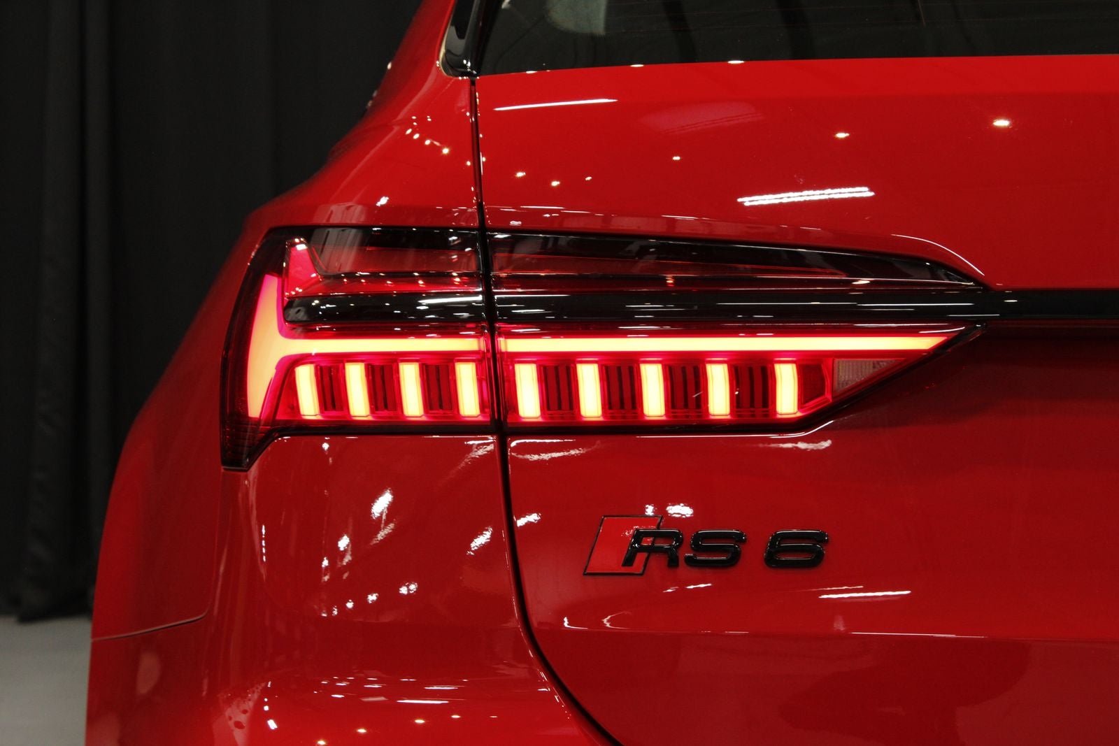 2021 Audi RS 6 4.2 quattro