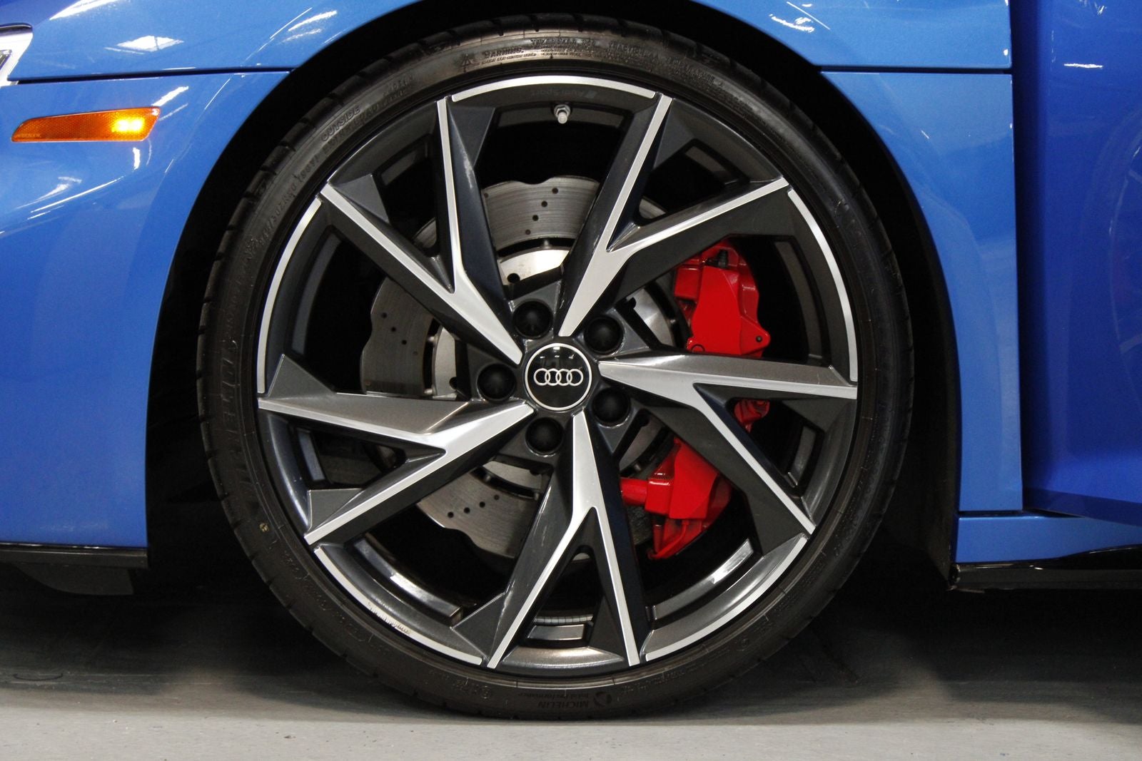 2023 Audi R8 V10 performance