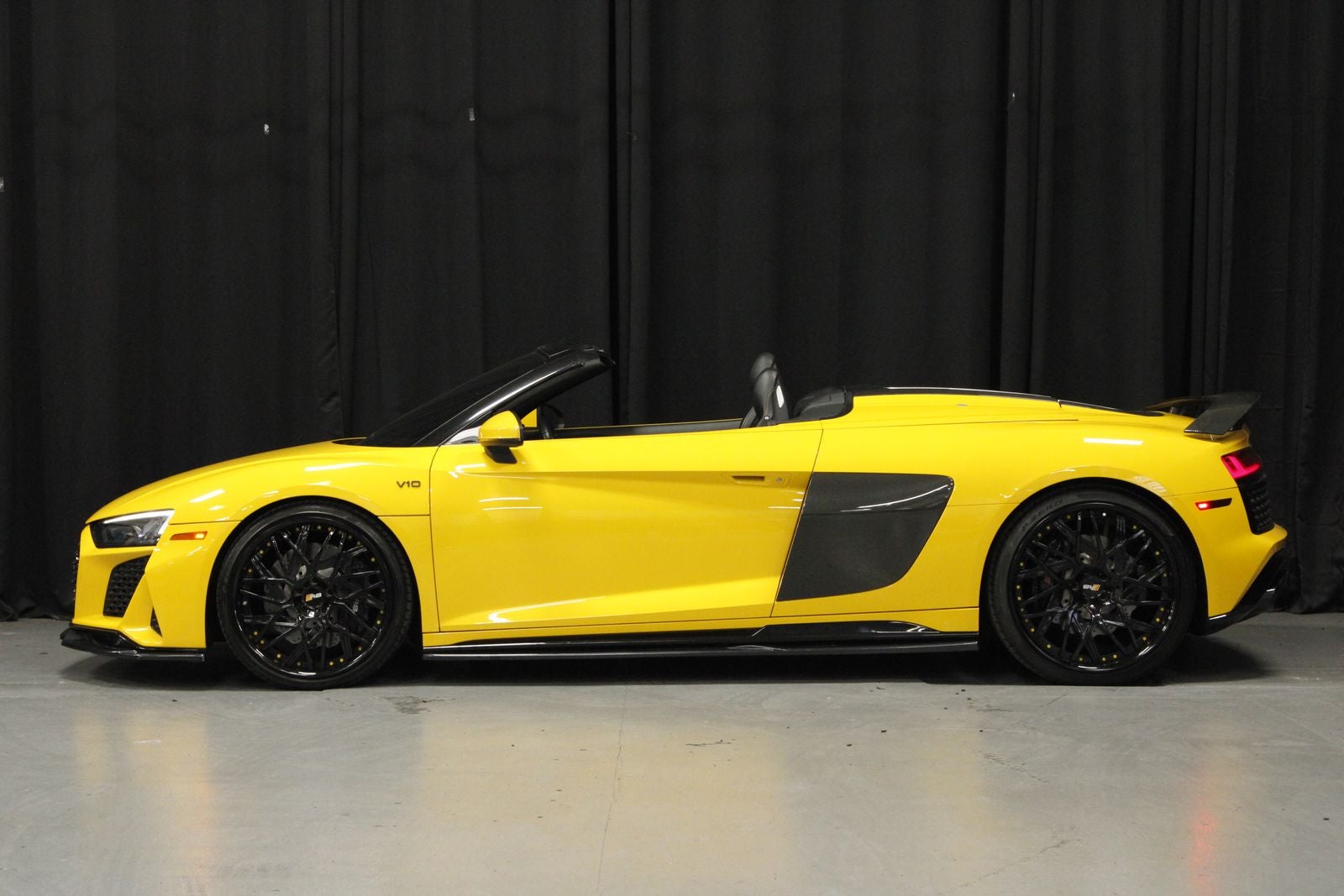 2022 Audi R8 V10 performance