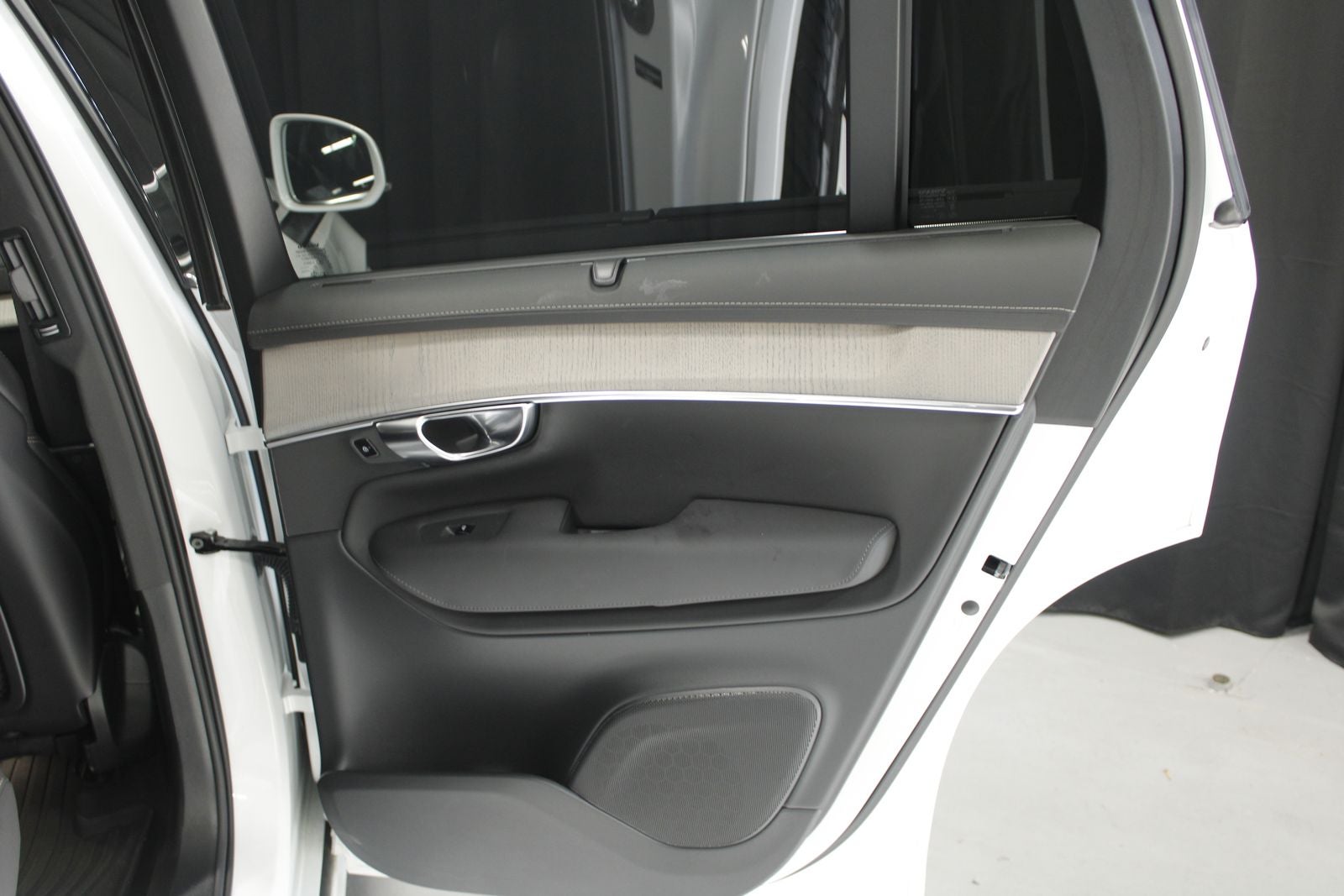 2025 Volvo XC90 Plug-In Hybrid T8 Ultra 7 Passenger 2025.5