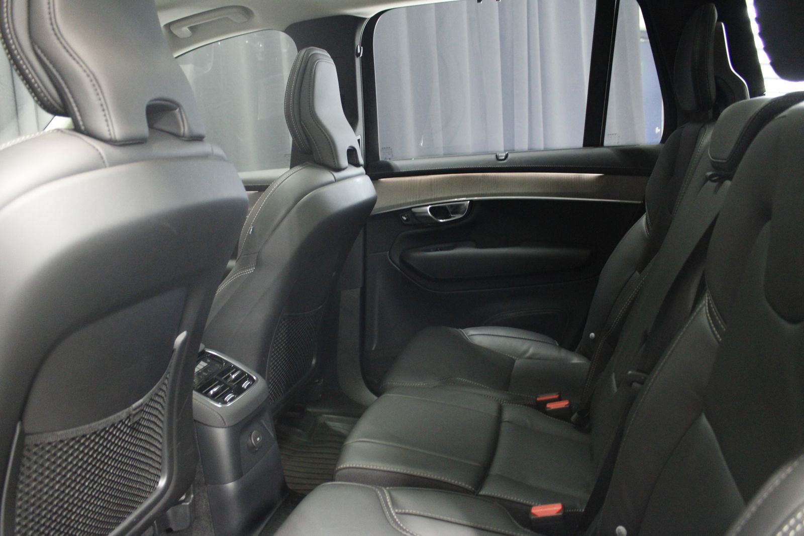 2025 Volvo XC90 Plug-In Hybrid T8 Ultra 7 Passenger 2025.5