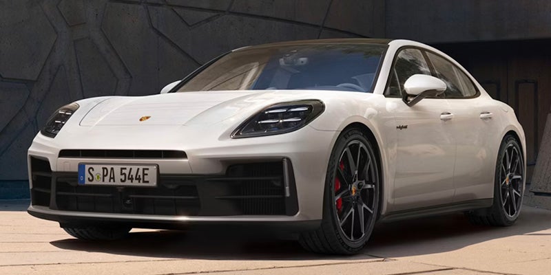 New Porsche Panamera