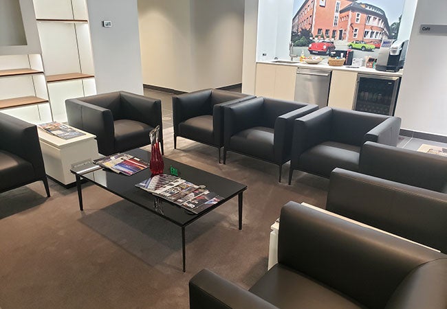 Porsche service center Comfortable Waiting Area